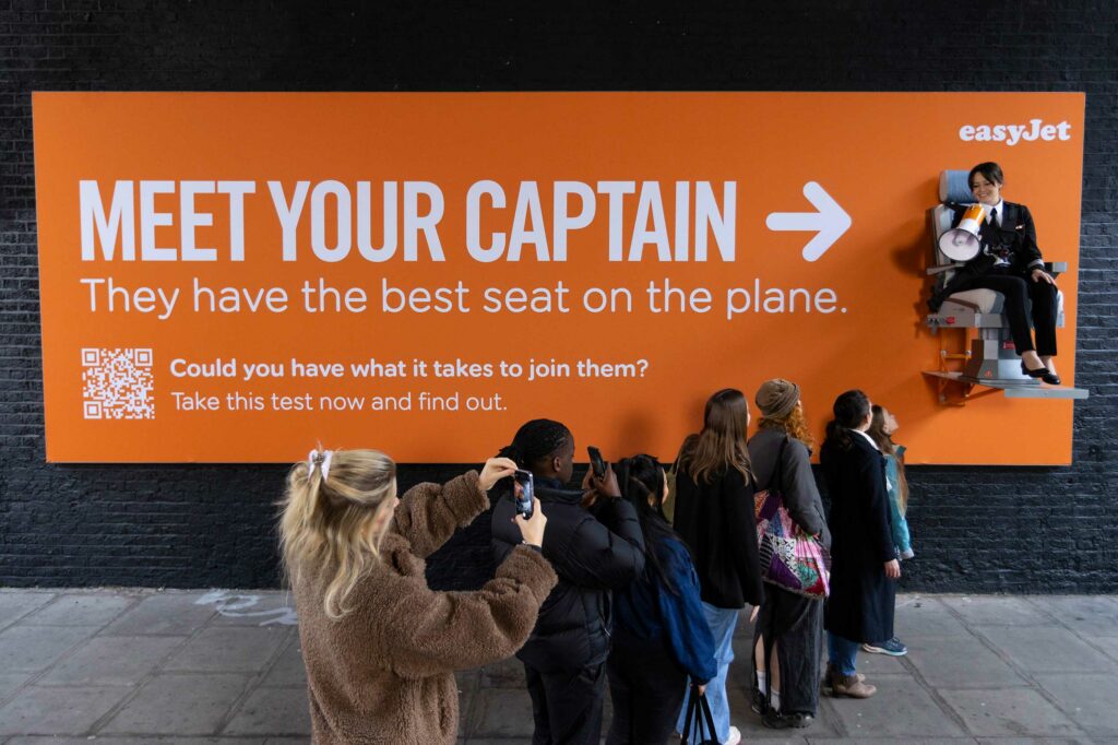 EasyJet – 'Meet the Captain' billboard